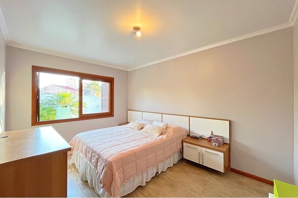 Casa à venda com 3 quartos, 216m² - Foto 26