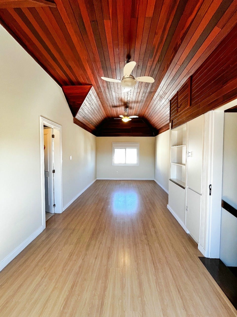 Casa à venda com 4 quartos, 213m² - Foto 10
