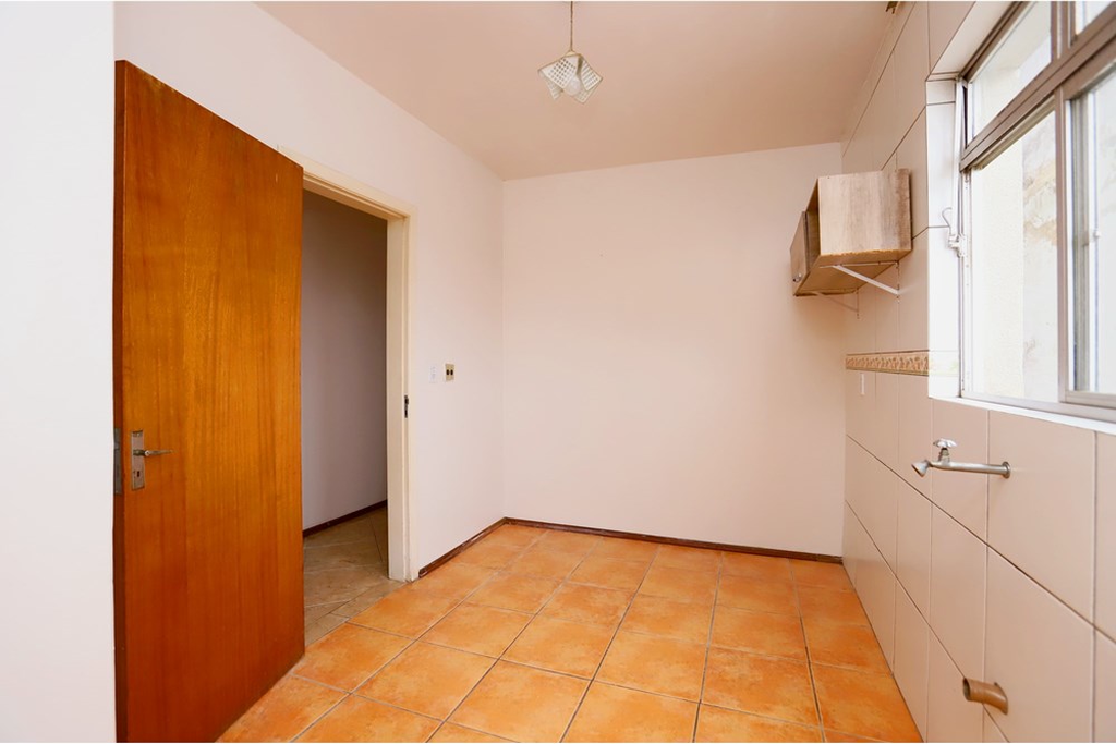 Apartamento à venda com 2 quartos, 79m² - Foto 17
