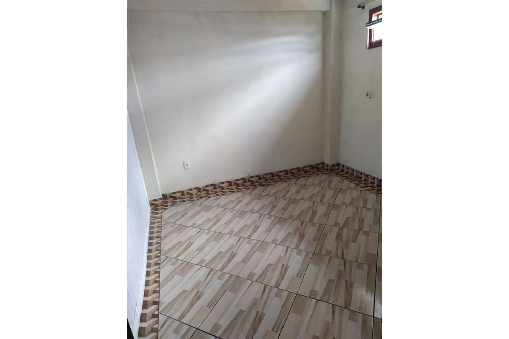 Casa à venda com 8 quartos, 351m² - Foto 28
