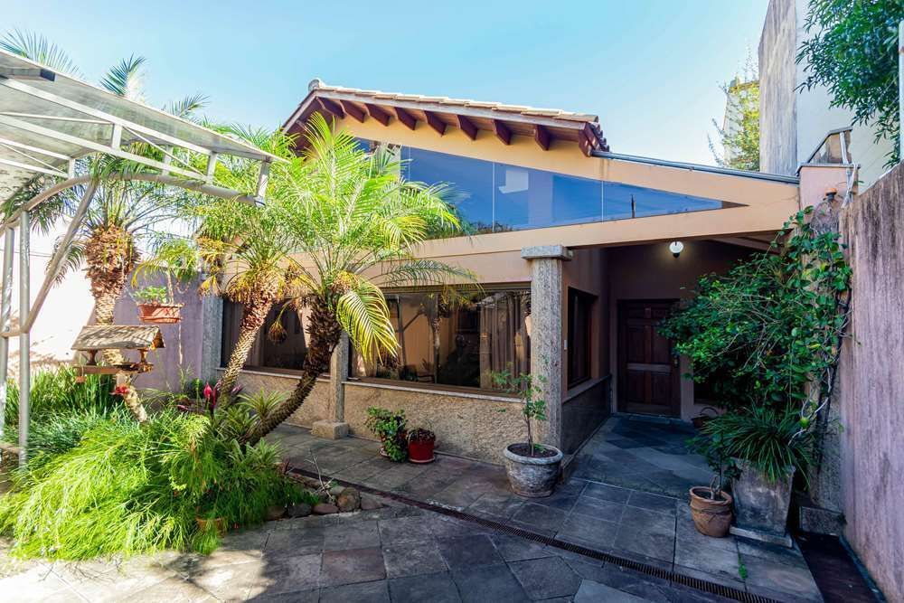 Casa à venda com 6 quartos, 373m² - Foto 31