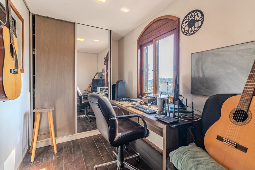 Cobertura à venda com 3 quartos, 211m² - Foto 4