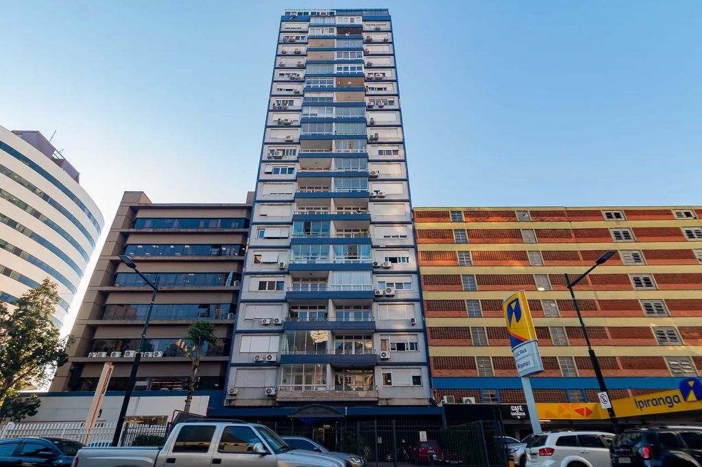 Apartamento, 3 quartos, 146 m² - Foto 1