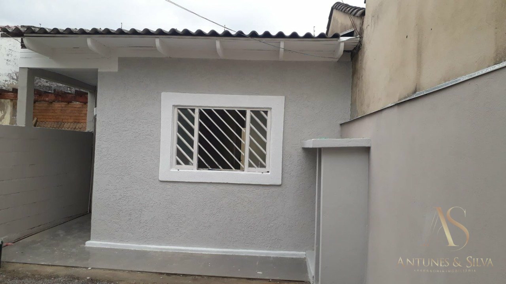 Casa à venda com 2 quartos, 97m² - Foto 9