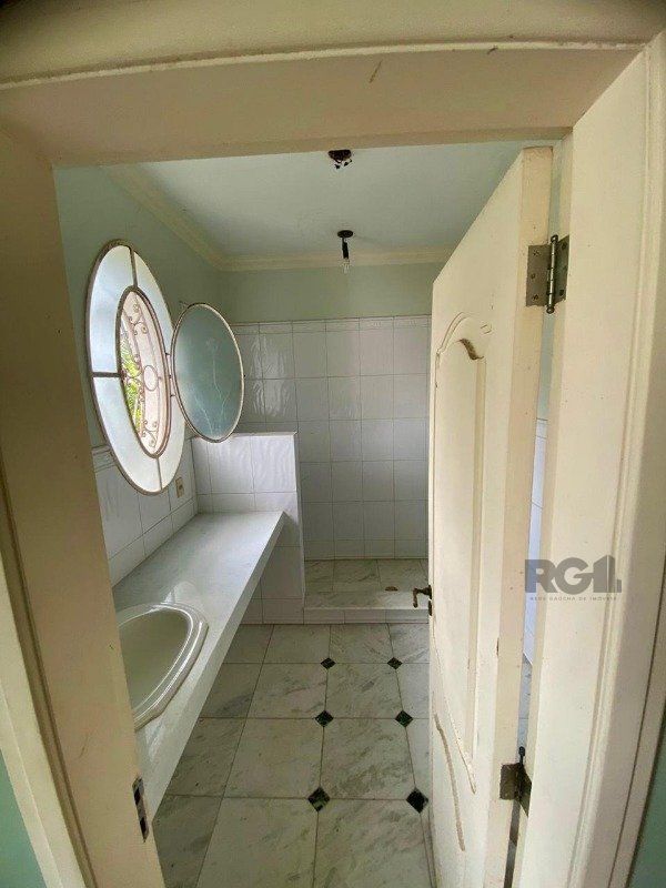 Casa para alugar com 5 quartos, 721m² - Foto 17