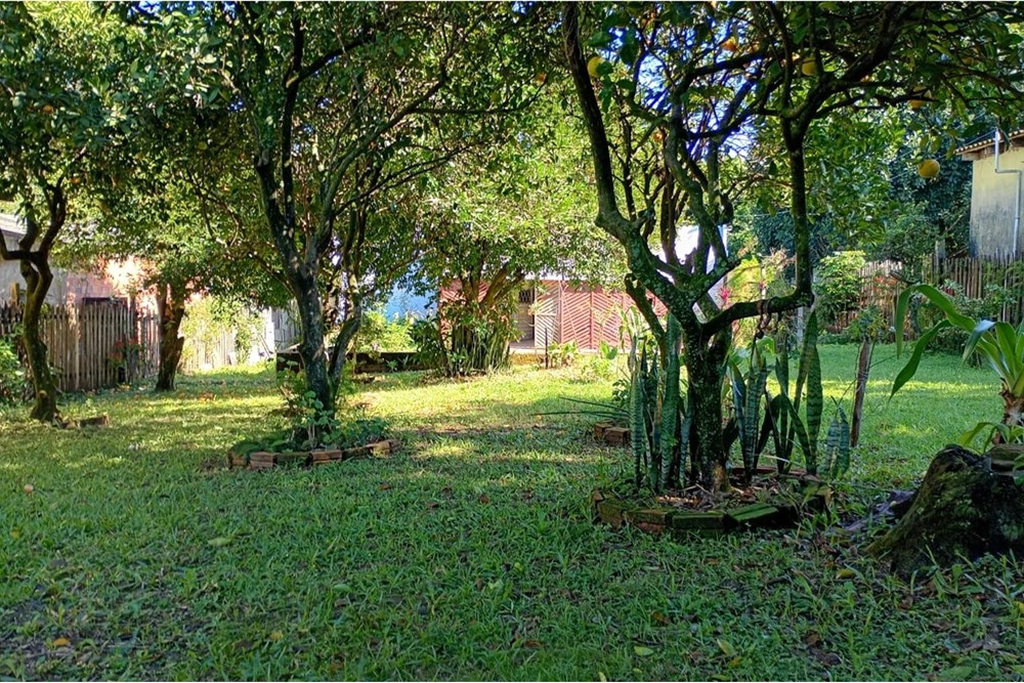 Terreno à venda, 753m² - Foto 1