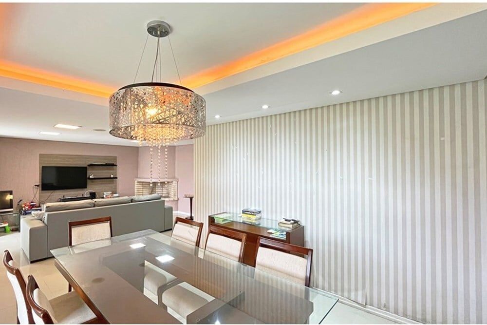 Casa de Condomínio à venda com 5 quartos, 301m² - Foto 28