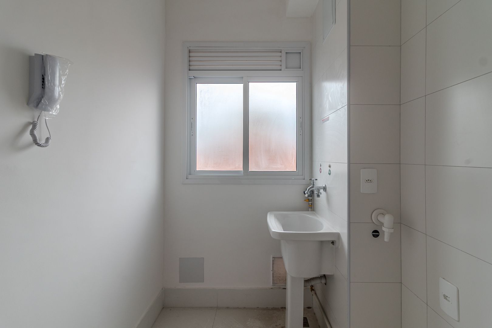 Apartamento à venda com 3 quartos, 66m² - Foto 8