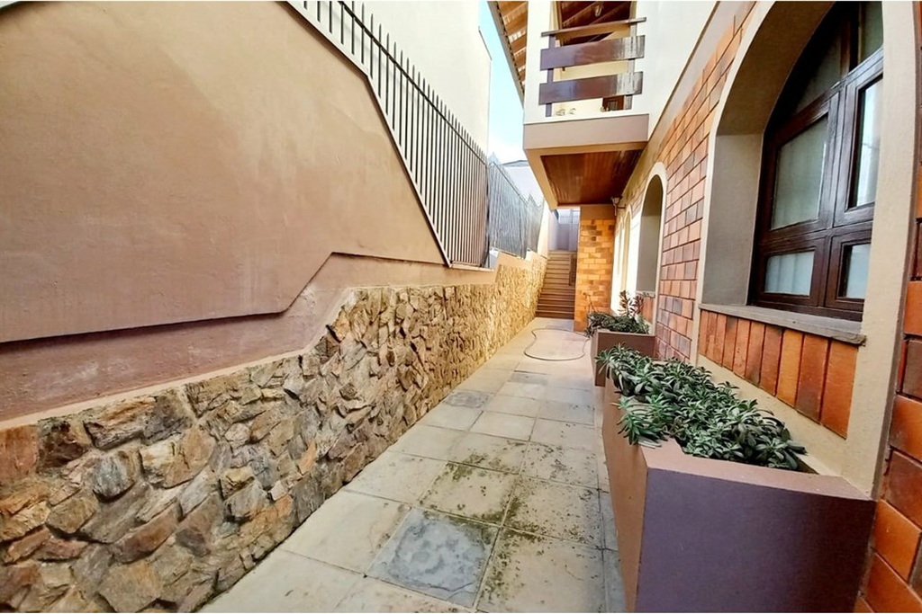 Casa à venda com 4 quartos, 321m² - Foto 36