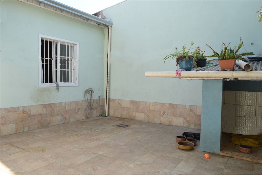 Casa à venda com 4 quartos, 114m² - Foto 4