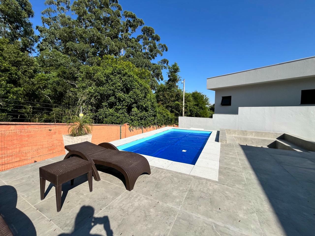 Casa de Condomínio à venda com 4 quartos, 351m² - Foto 4