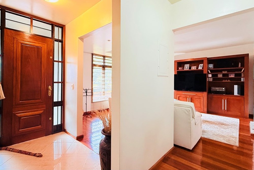 Casa, 4 quartos, 284 m² - Foto 23