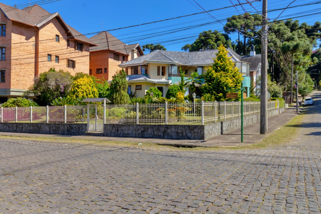 Casa, 3 quartos, 391 m² - Foto 28