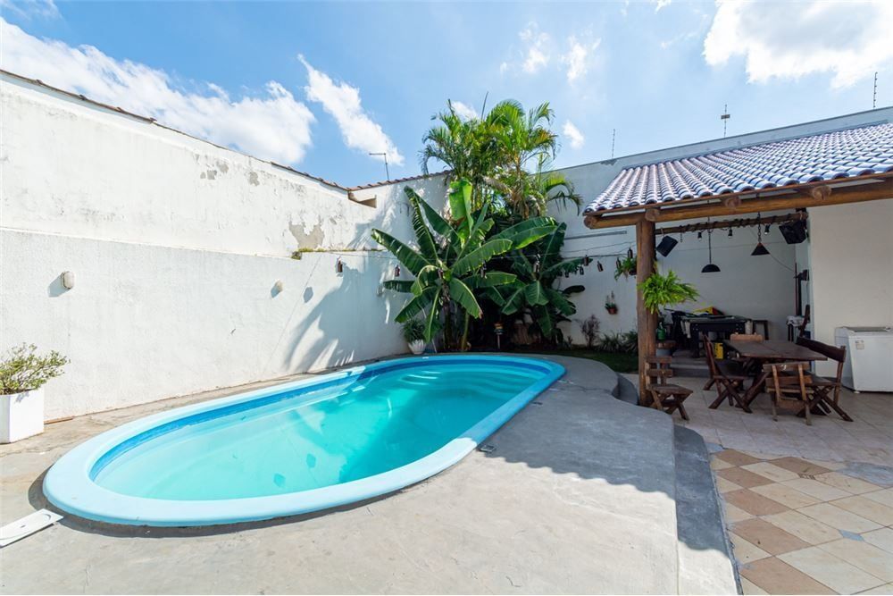 Casa à venda com 4 quartos, 295m² - Foto 11
