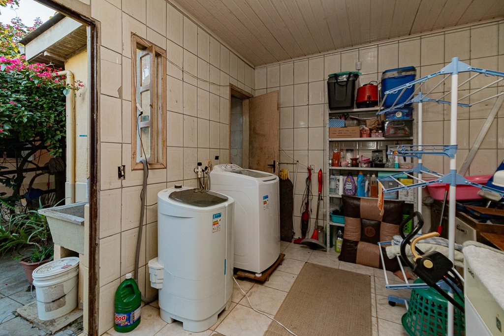 Casa, 2 quartos, 299 m² - Foto 2