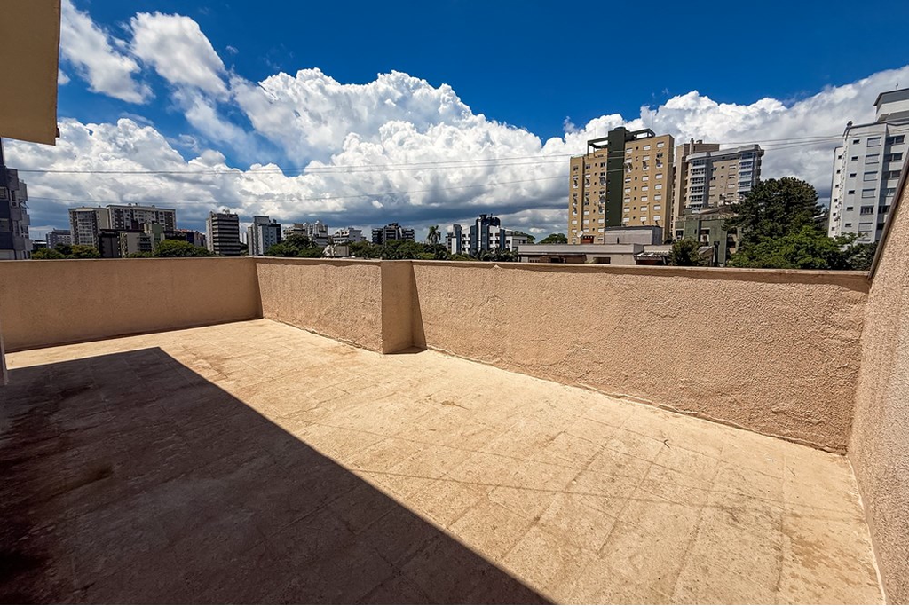 Cobertura, 3 quartos, 211 m² - Foto 1