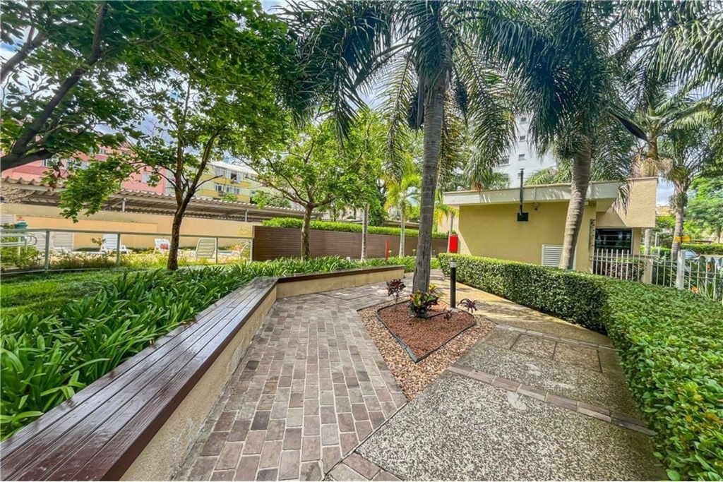 Apartamento, 2 quartos, 69 m² - Foto 11