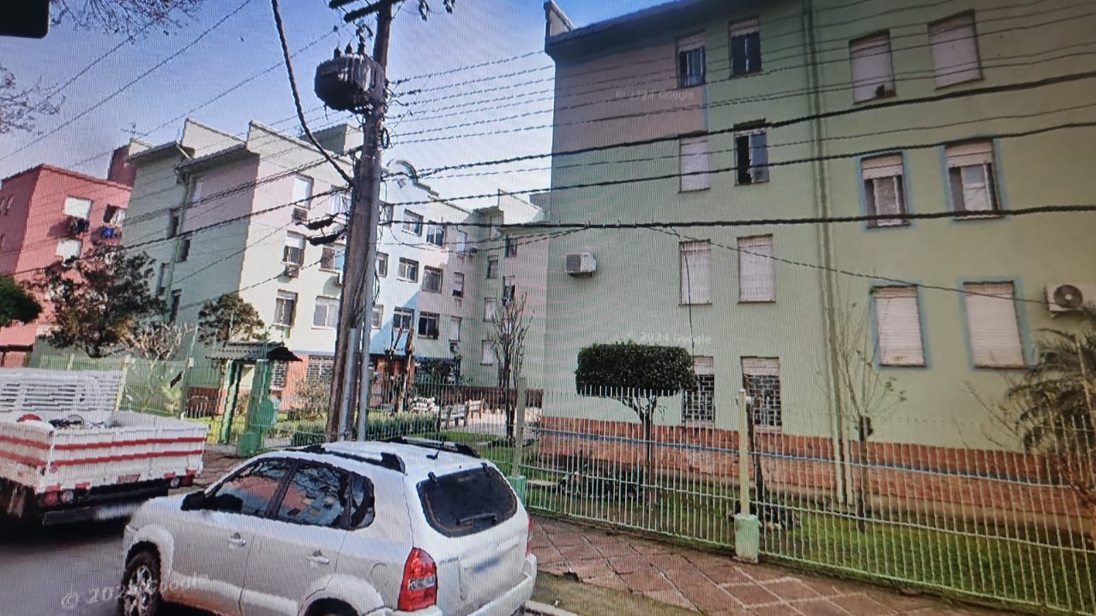 Apartamento à venda com 2 quartos, 1m² - Foto 2