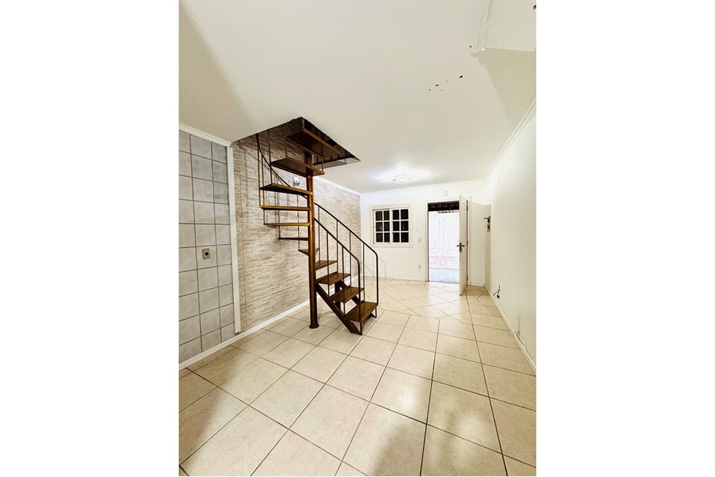 Casa de Condomínio à venda com 2 quartos, 66m² - Foto 4