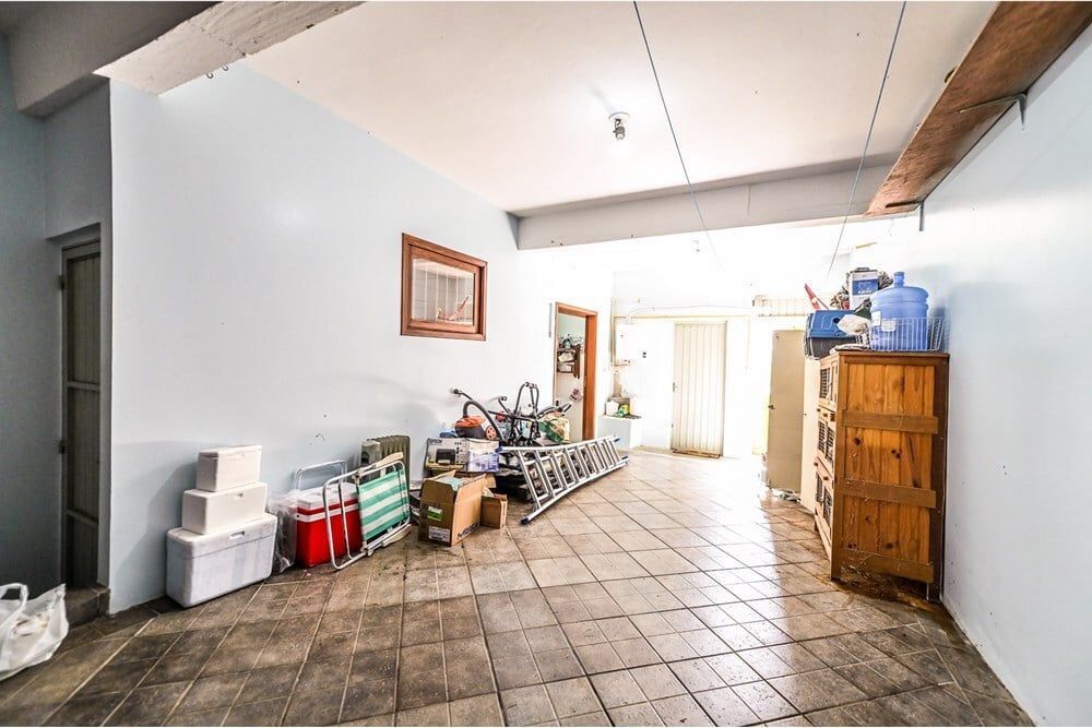 Casa à venda com 4 quartos, 328m² - Foto 20