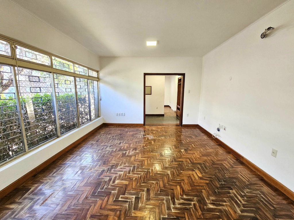 Casa, 3 quartos, 251 m² - Foto 47