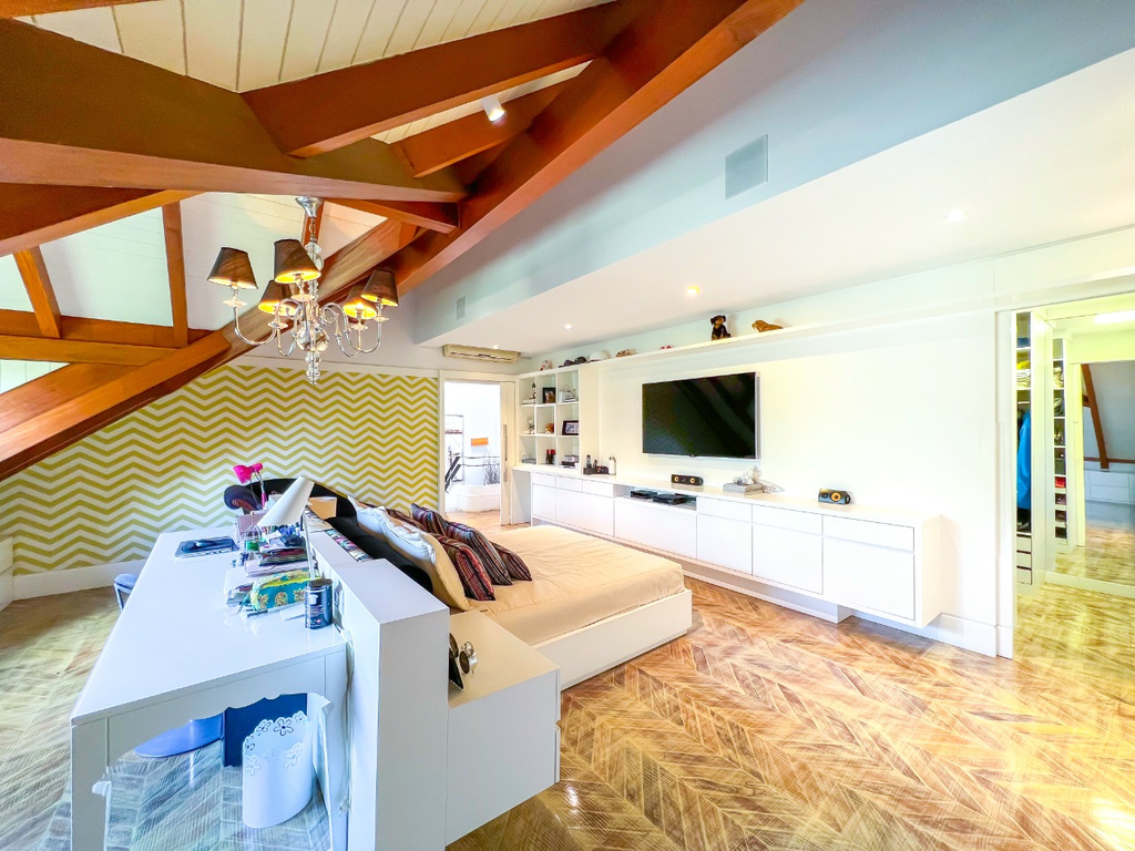 Casa de Condomínio à venda com 4 quartos, 631m² - Foto 13
