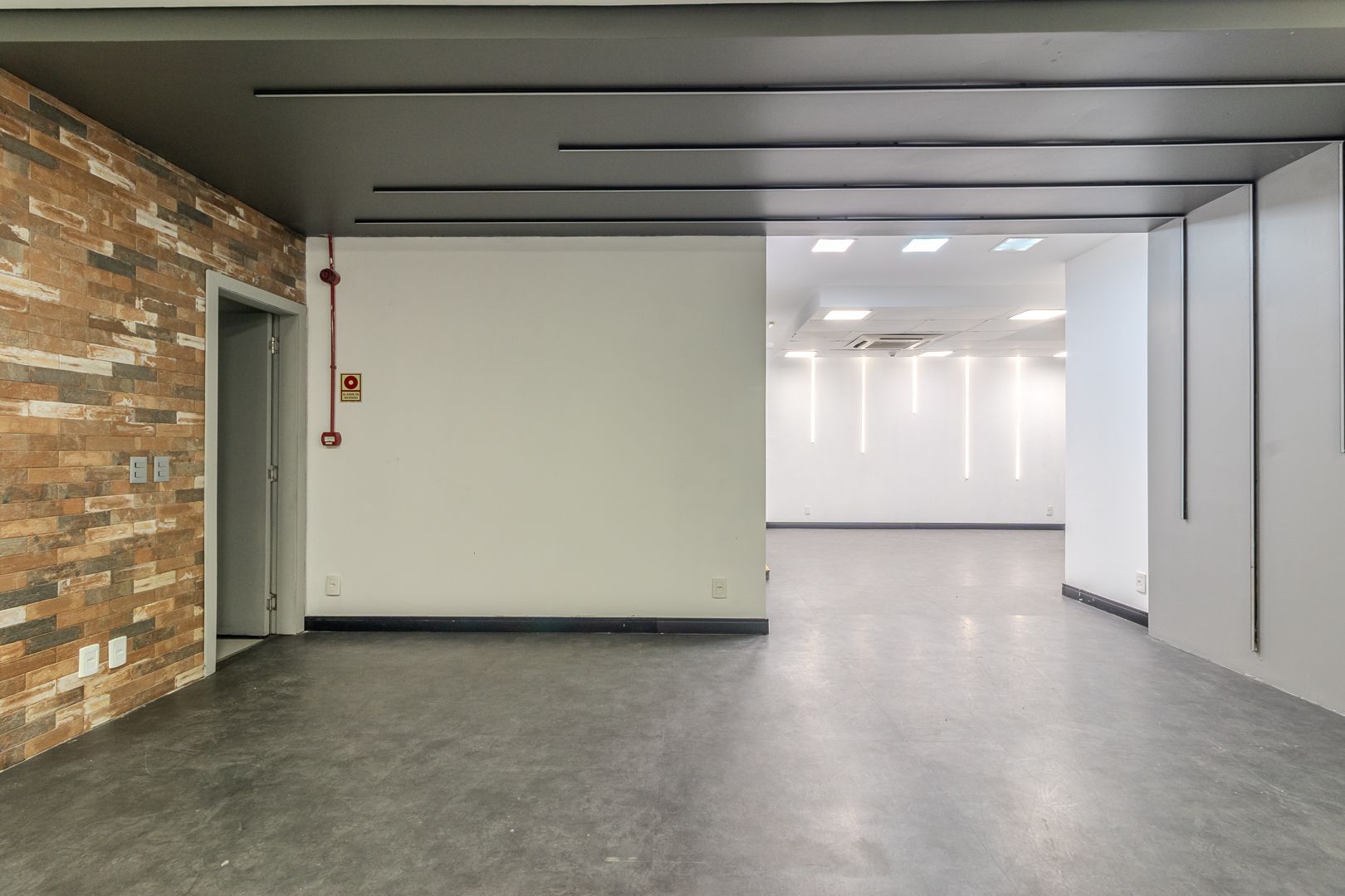 Prédio Inteiro para alugar com 4 quartos, 3451m² - Foto 3