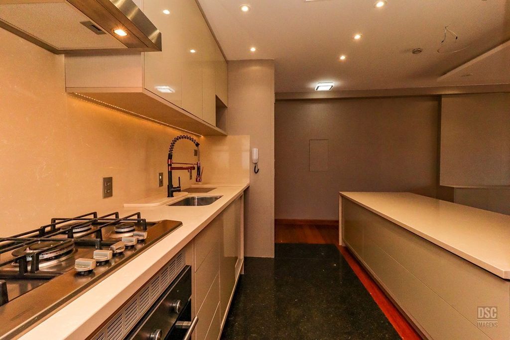 Cobertura, 3 quartos, 234 m² - Foto 52