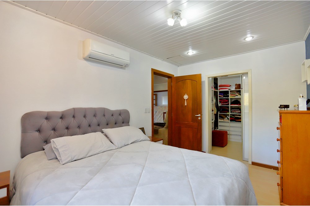 Casa à venda com 3 quartos, 264m² - Foto 32