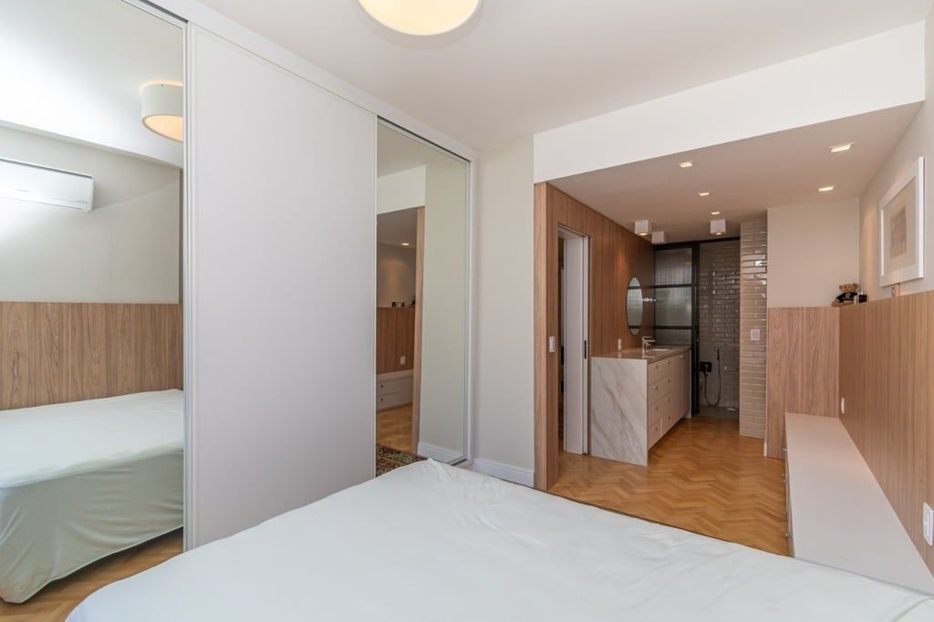 Apartamento à venda com 3 quartos, 121m² - Foto 7