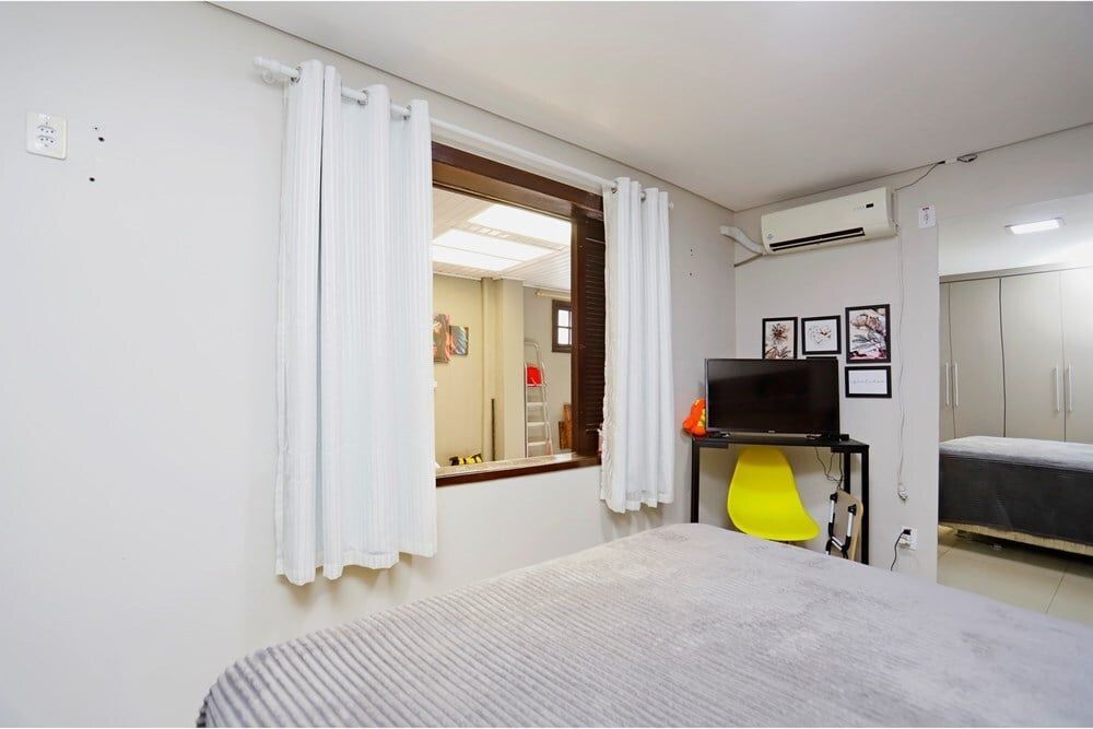 Casa à venda com 3 quartos, 55m² - Foto 8
