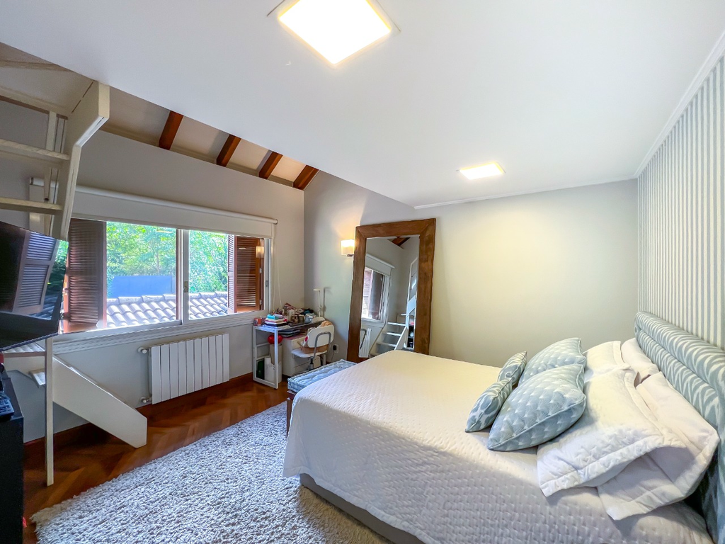 Casa de Condomínio à venda com 4 quartos, 631m² - Foto 5