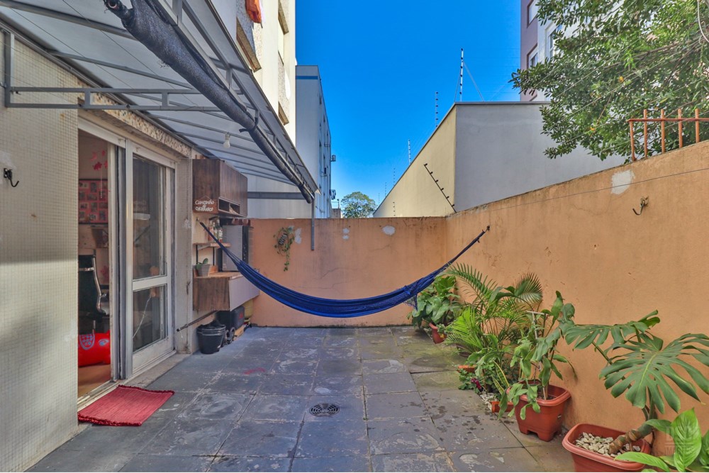 Apartamento à venda com 2 quartos, 63m² - Foto 12