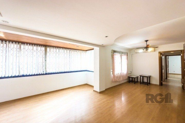 Apartamento para alugar com 3 quartos, 93m² - Foto 2