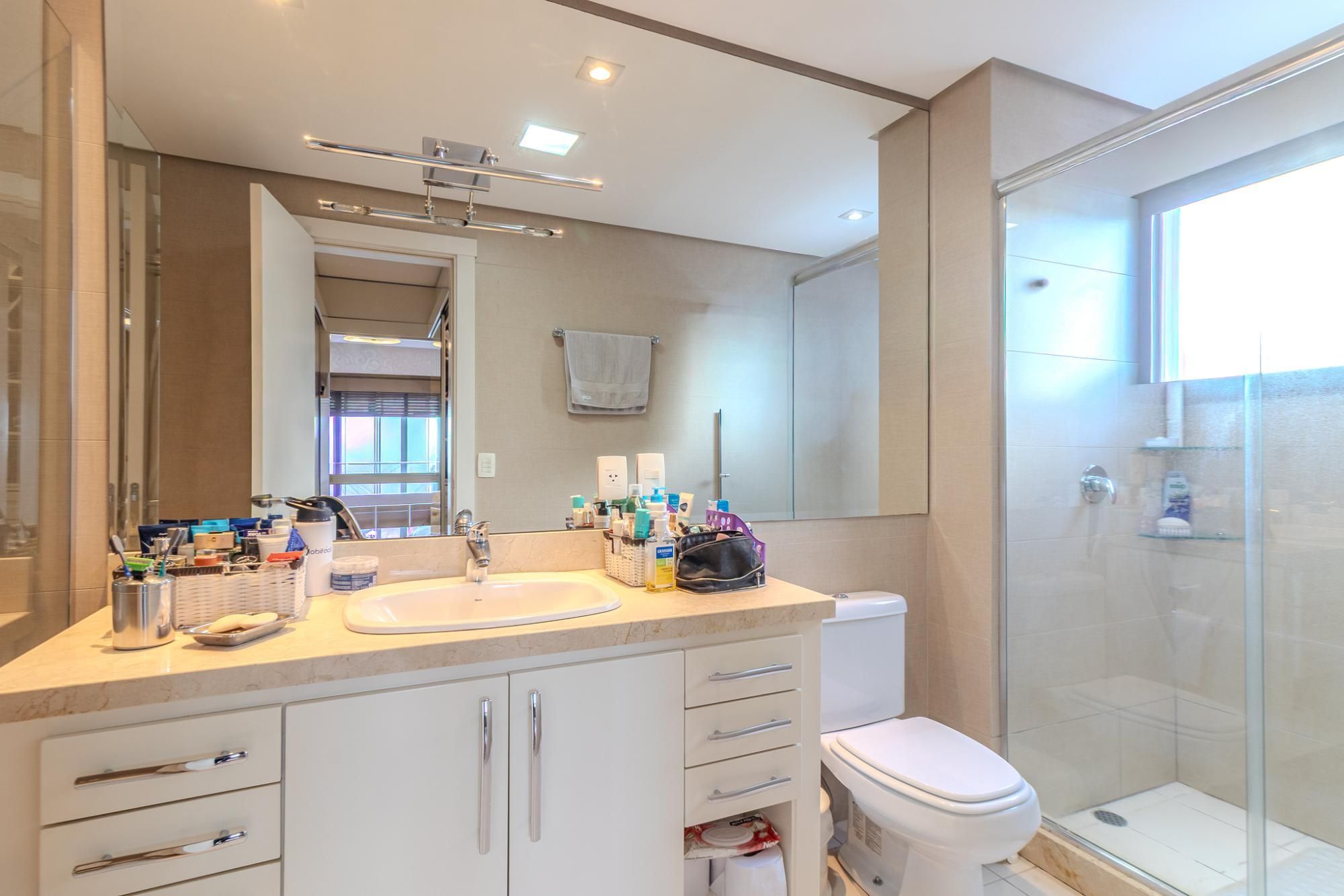 Apartamento, 3 quartos, 218 m² - Foto 48