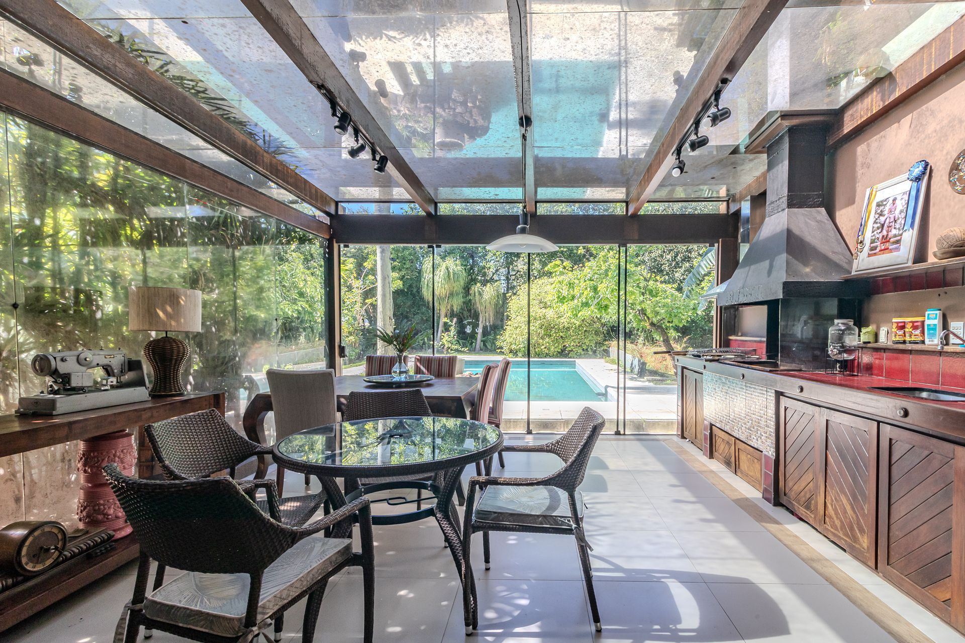 Casa, 4 quartos, 241 m² - Foto 9