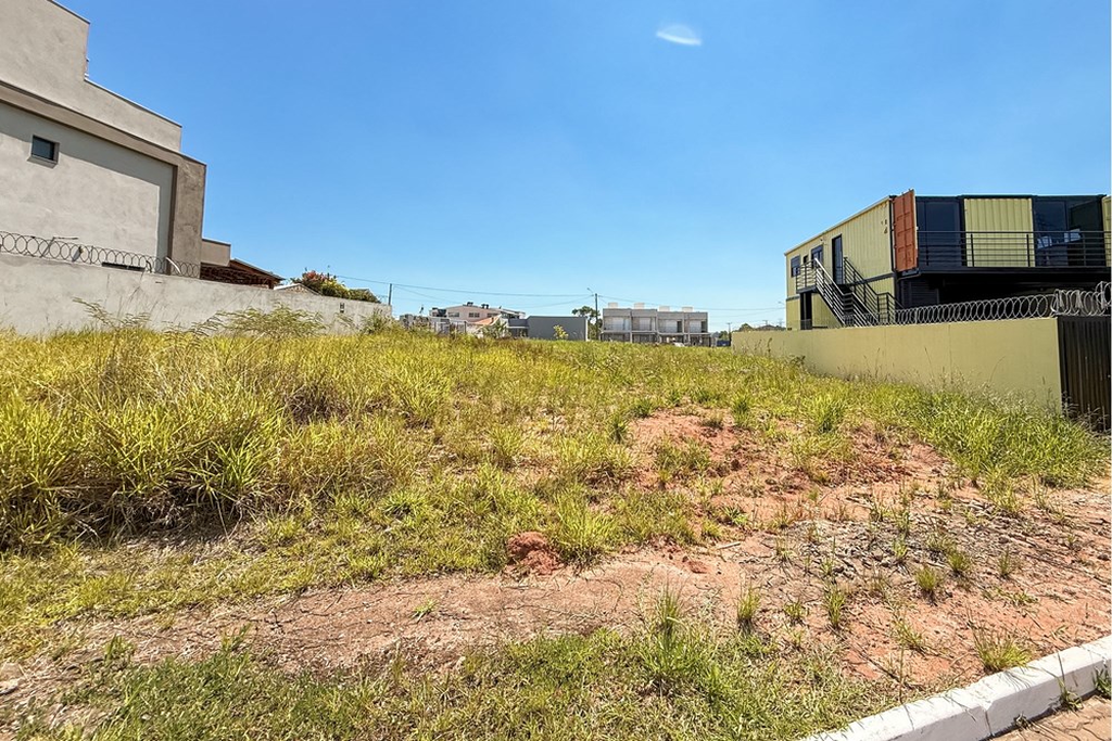 Terreno, 304 m² - Foto 2