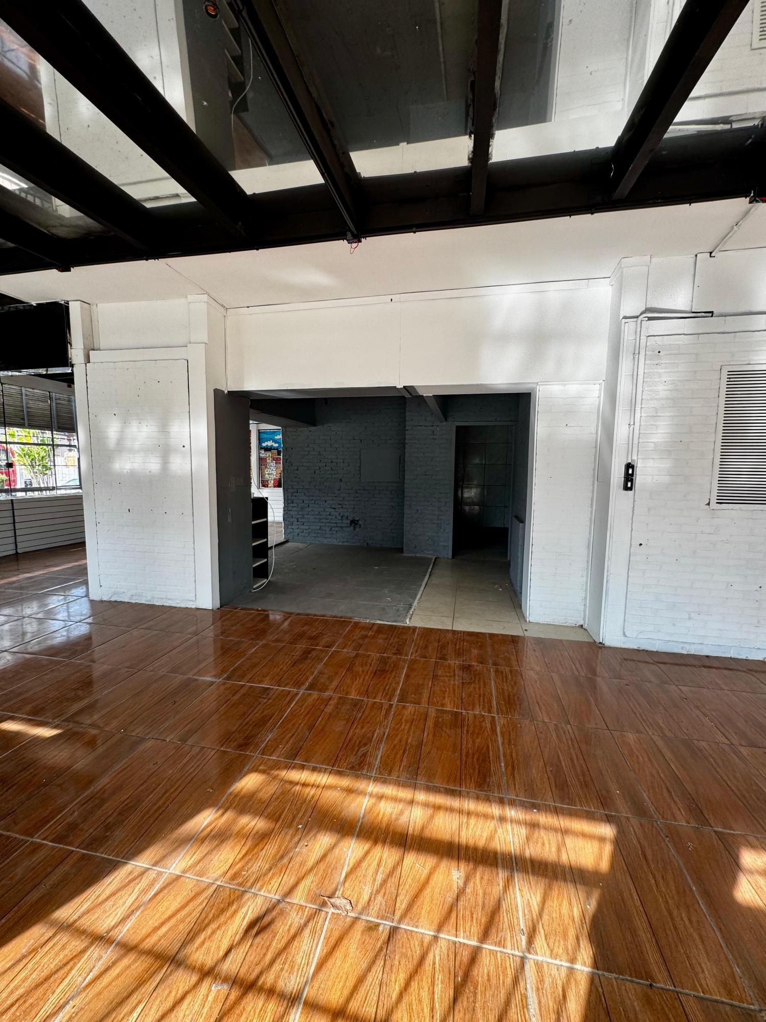 Loja-Salão para alugar, 89m² - Foto 14