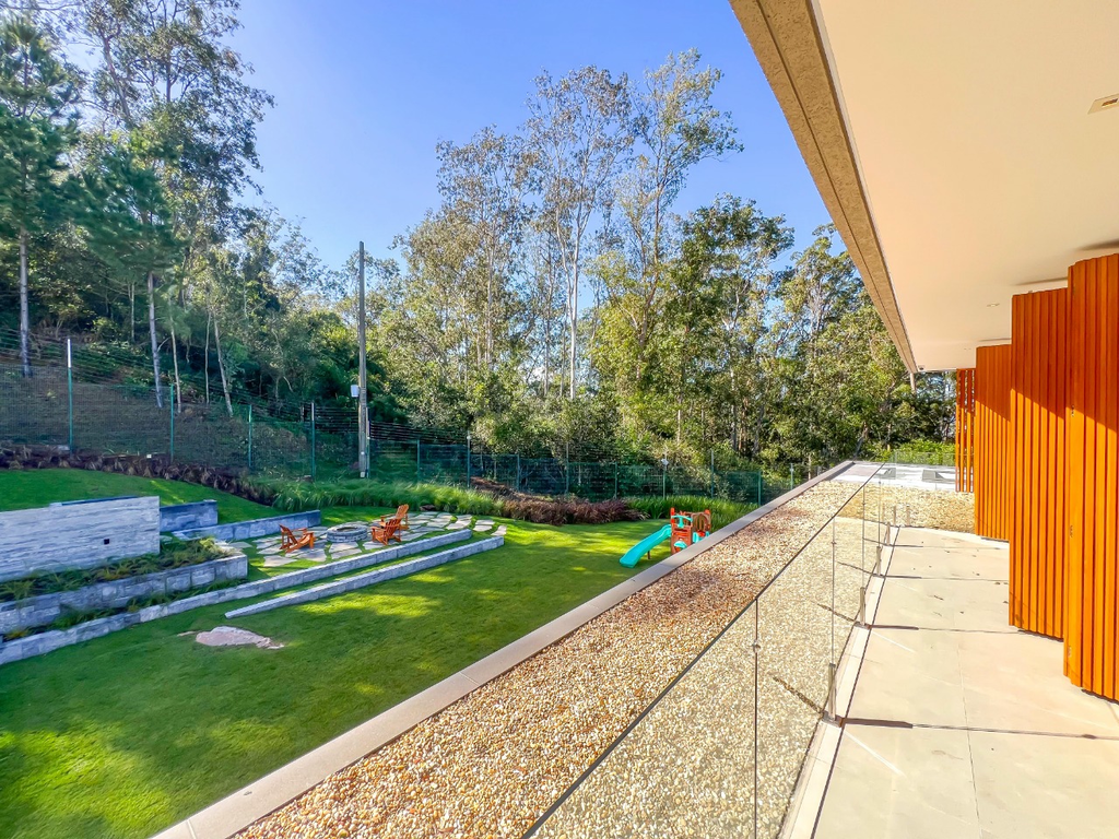 Casa de Condomínio à venda com 4 quartos, 586m² - Foto 13