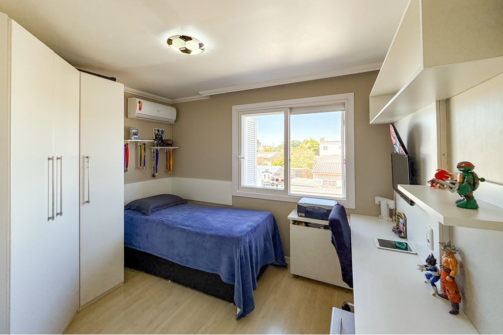 Casa à venda com 3 quartos, 121m² - Foto 3
