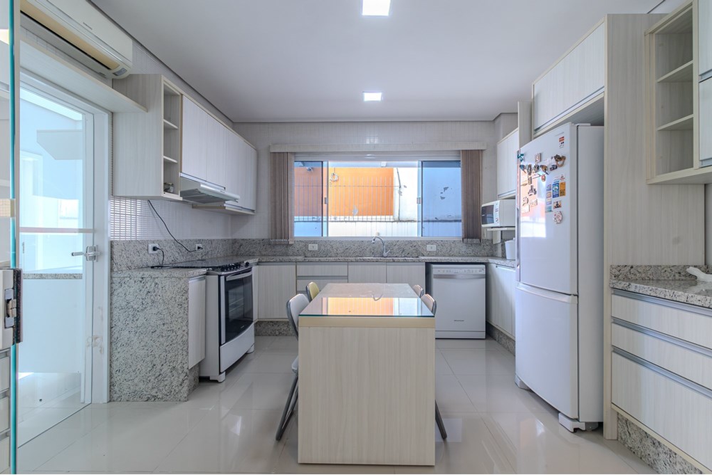 Casa, 4 quartos, 380 m² - Foto 30