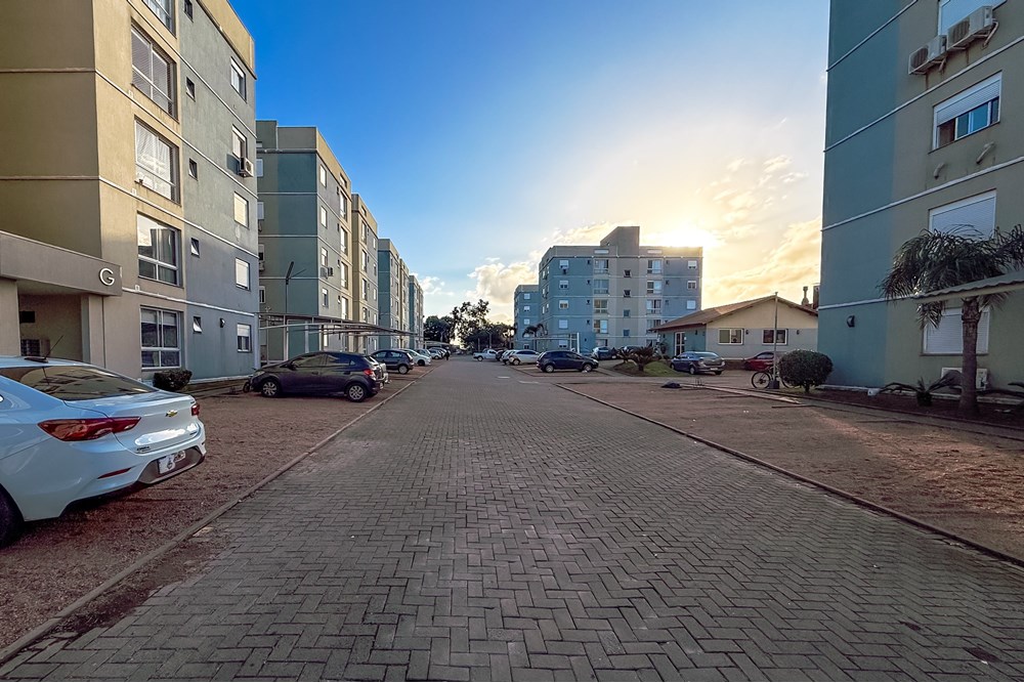 Apartamento à venda com 2 quartos, 78m² - Foto 31