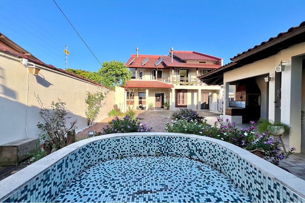 Casa, 3 quartos, 240 m² - Foto 27