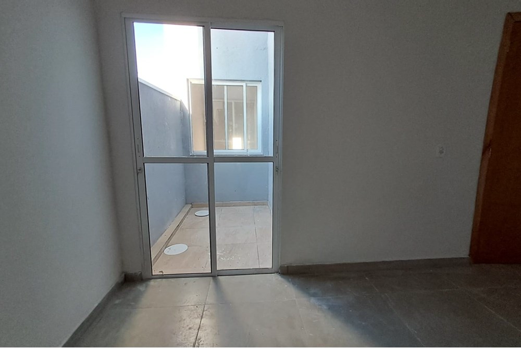 Apartamento à venda com 2 quartos, 39m² - Foto 8