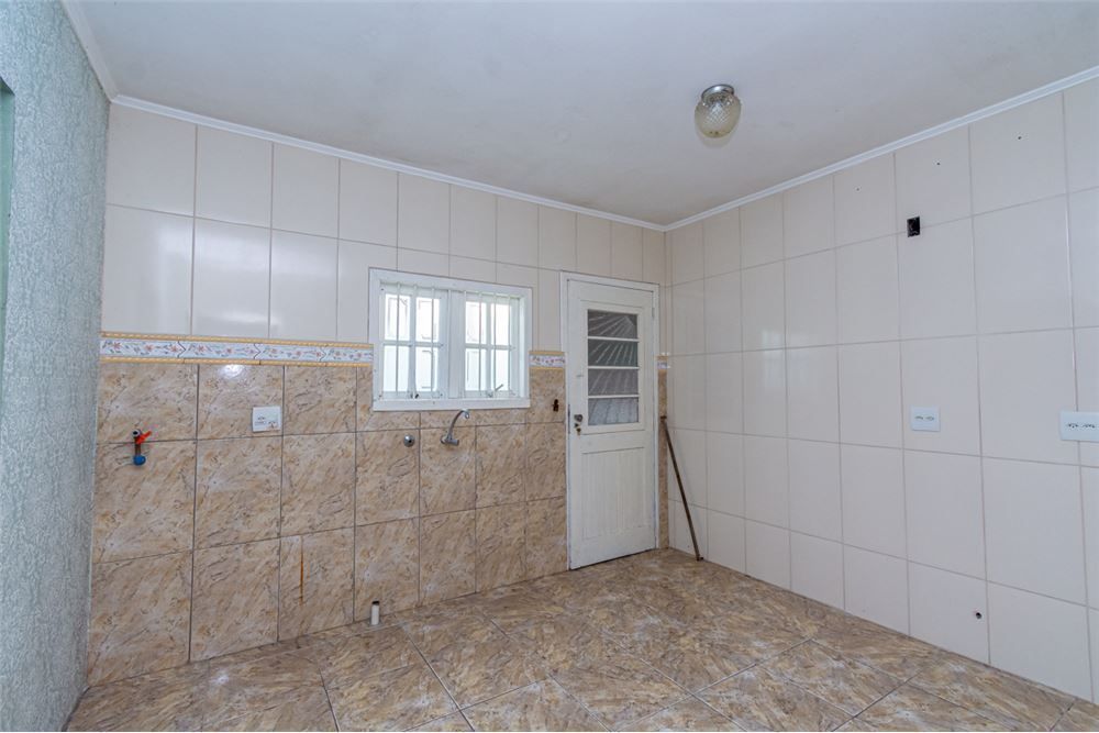 Casa à venda com 4 quartos, 114m² - Foto 7
