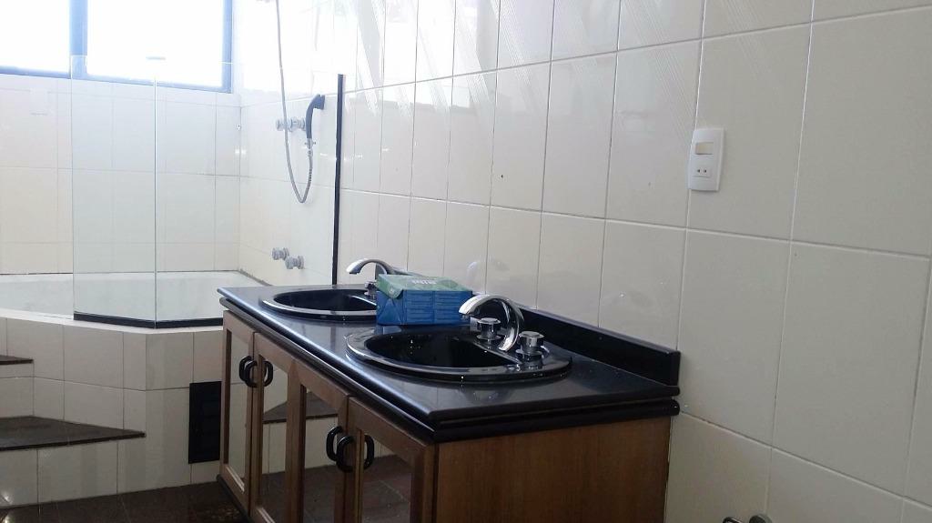 Casa, 4 quartos, 631 m² - Foto 3