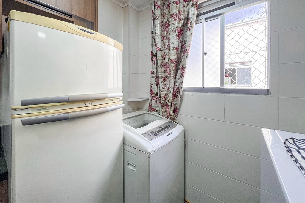 Apartamento à venda com 2 quartos, 44m² - Foto 33