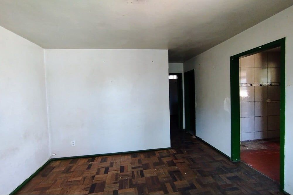 Casa à venda com 4 quartos, 74m² - Foto 3