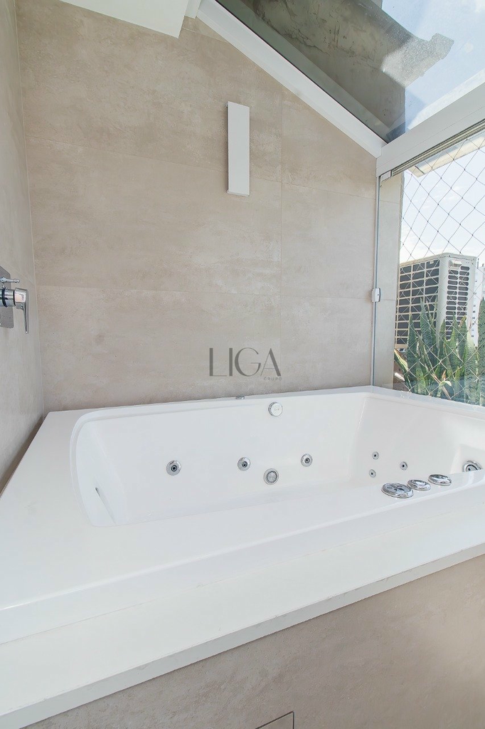 Cobertura, 3 quartos, 266 m² - Foto 5