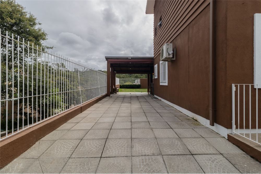 Casa à venda com 3 quartos, 110m² - Foto 6